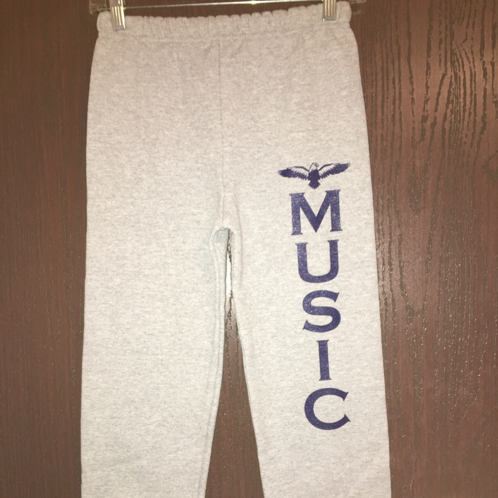 NWOT Youths Medium Gildan Grey Music Sweatpants